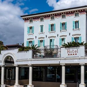 Mefuta Hotel